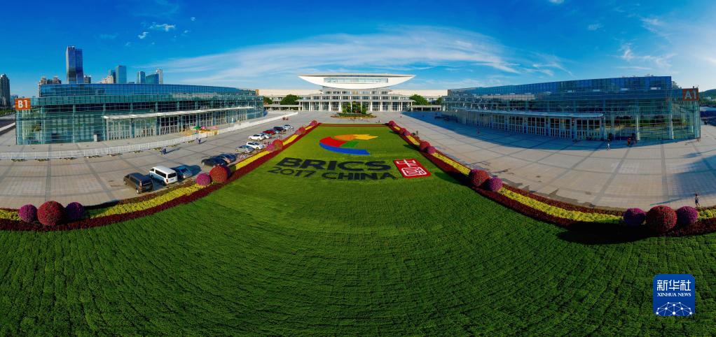 085803-402863.jpg 3.jpg