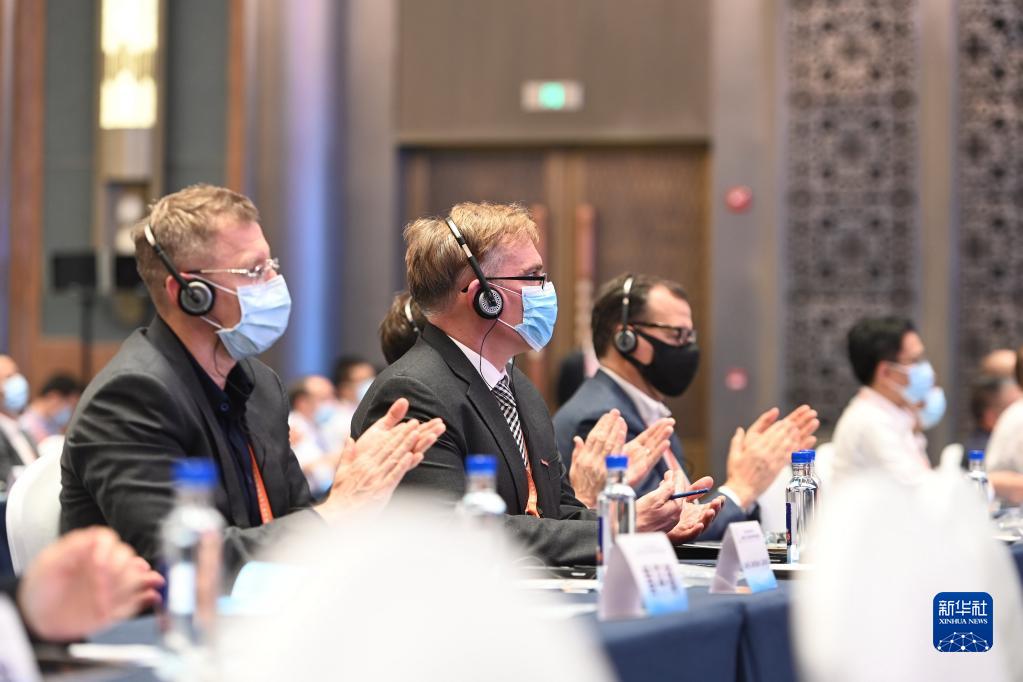 085947-177807.jpg 7.jpg