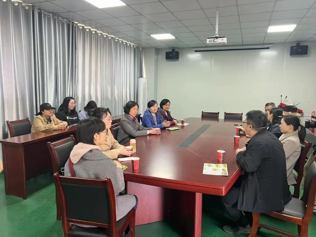 232721-329365.jpg 232721-329365.jpg