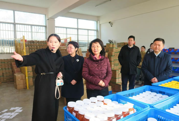 082539-113156.jpg 1.jpg