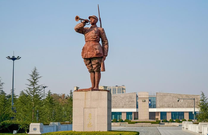 083648-834902.jpg 2.jpg