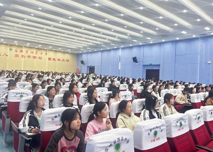 083101-109132.jpg 3.jpg