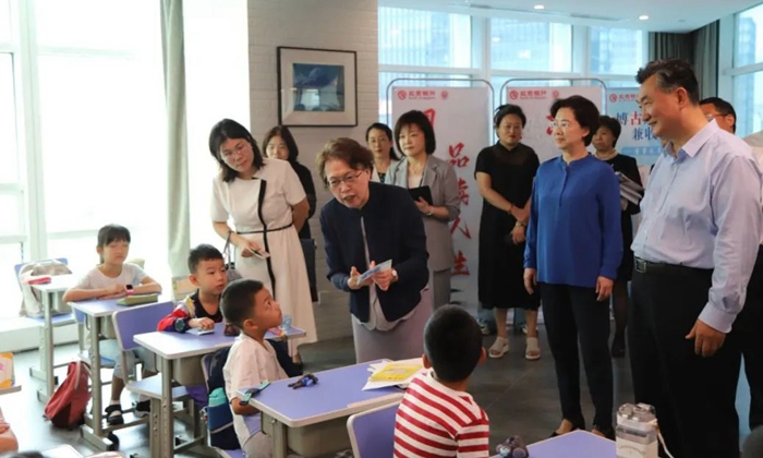 224009-599863.jpg 2.jpg