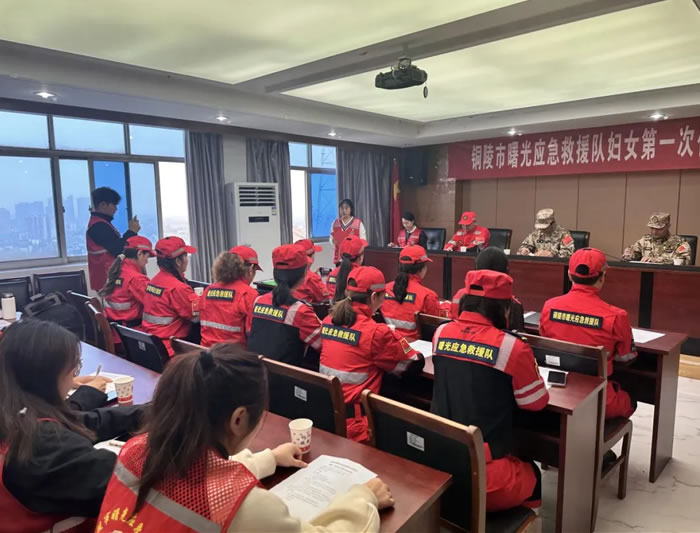 051633-736790.jpg 12.jpg