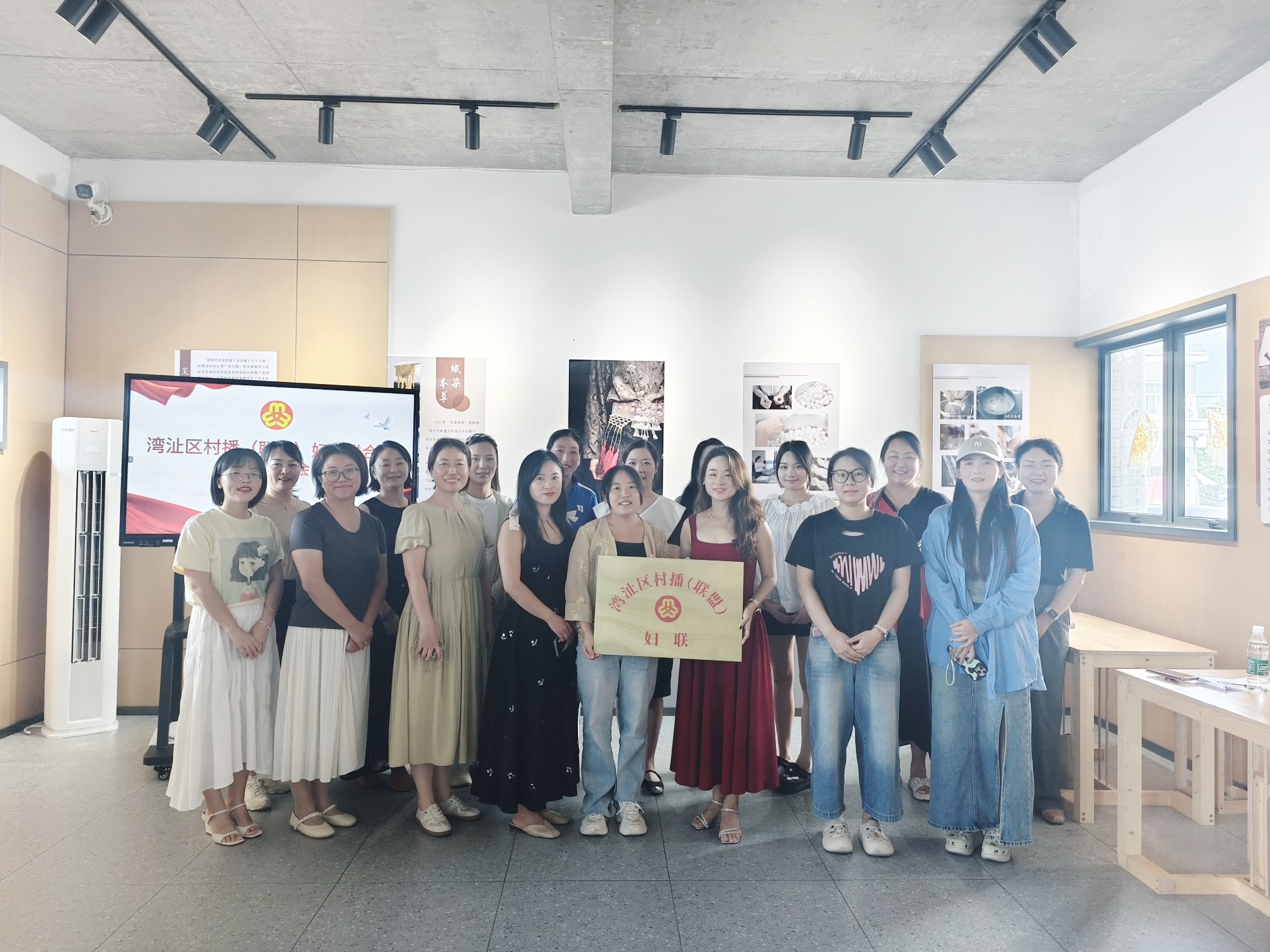 101150-481702.jpg 101150-481702.jpg