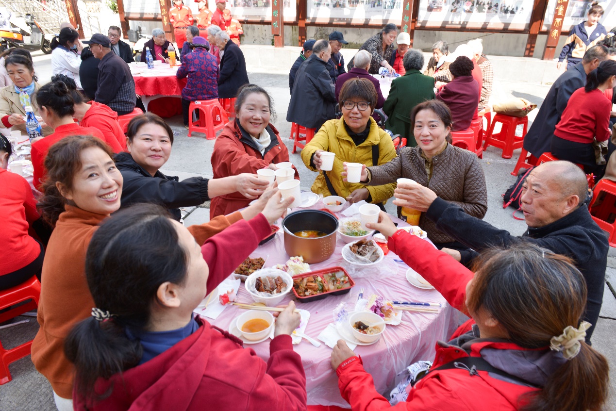 172350-884211.jpg 172350-884211.jpg